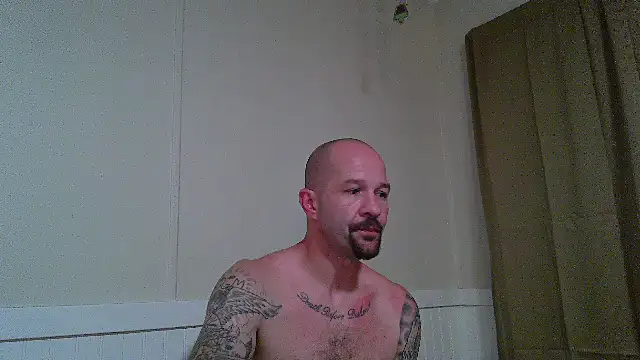 Snapshot of Kinkster615 chatting on July 11, 2026, 1:19 am Kinkster615 online show from July 11, 2026, 1:19 am