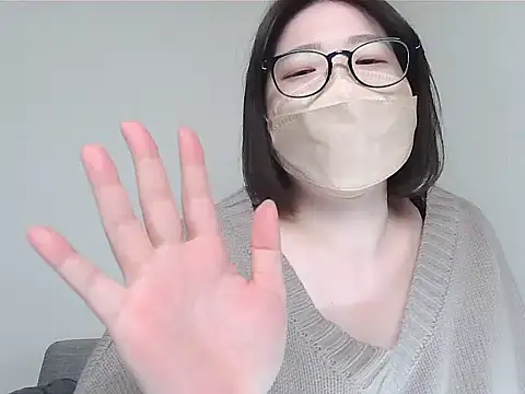  NOA-chan  online show from December 20, 2025, 3:19 pm