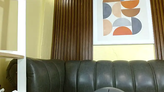 Nicole Ramires online show from February 5, 2026, 4:22 pm