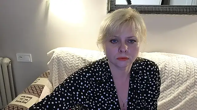 Snapshot of Gray_swann chatting on March 4, 2025, 8:16 pm Gray swann online show from March 4, 2025, 8:16 pm