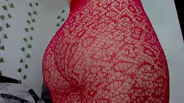 Miaa Garcia online show from April 18, 2026, 10:43 pm