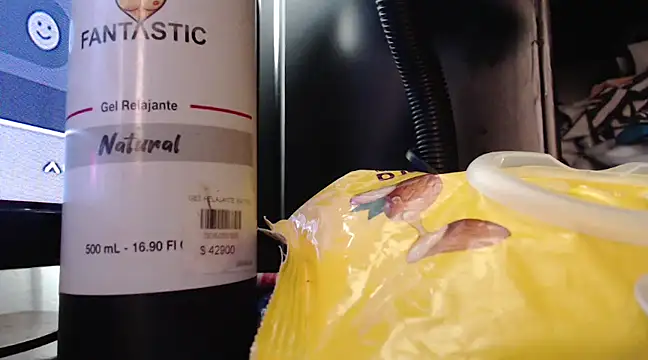 zoetits online show from January 24, 2025, 6:04 pm