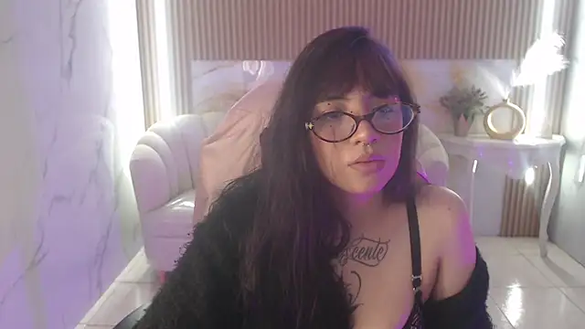 Snapshot of ninfa1_ch chatting on July 1, 2026, 1:02 pm ninfa1 ch online show from July 1, 2026, 1:02 pm