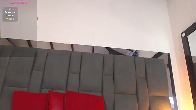 SELENA BIGBOOBS online show from January 7, 2026, 3:03 pm