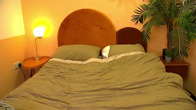 Snapshot of FerrariRedxBabestation chatting on February 28, 2026, 9:27 pm FerrariRedxBabestation online show from February 28, 2026, 9:27 pm