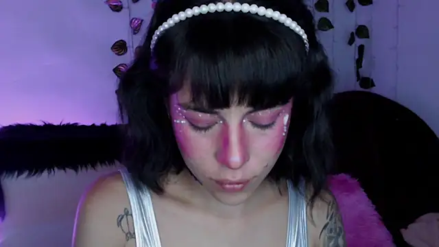 Snapshot of Hellen_dumont chatting on October 25, 2025, 2:30 am Hellen dumont online show from October 25, 2025, 2:30 am