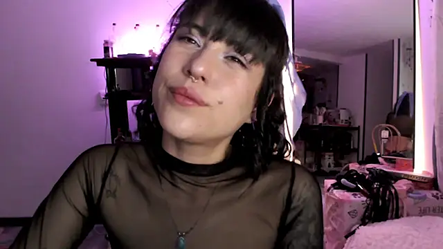 Hellen dumont online show from February 18, 2026, 1:45 am