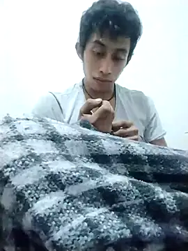 Flaquito pitudo online show from December 6, 2024, 8:05 am