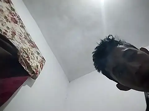 Flaquito pitudo online show from December 21, 2024, 12:09 am