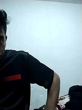 Flaquito pitudo online show from December 28, 2024, 8:16 am