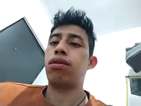 Flaquito pitudo online show from February 27, 2025, 4:52 am