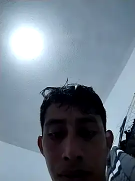 Flaquito pitudo online show from March 3, 2025, 2:36 am