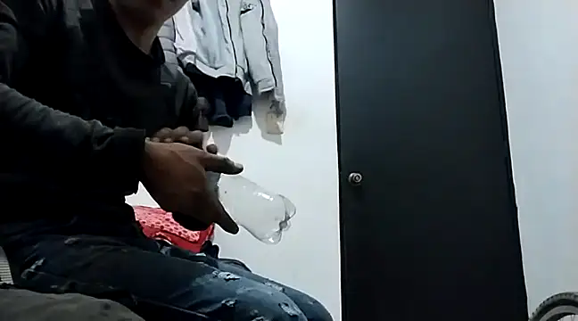 Flaquito pitudo online show from March 11, 2025, 3:16 am