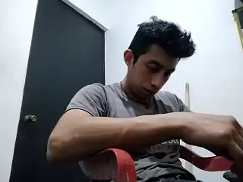 Flaquito pitudo online show from March 12, 2025, 2:20 am