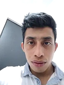 Flaquito pitudo online show from March 15, 2025, 9:19 am