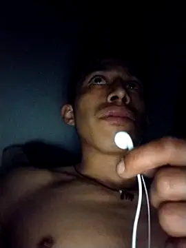 Flaquito pitudo online show from March 16, 2025, 10:11 am