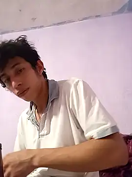 Flaquito pitudo online show from September 13, 2025, 11:15 pm