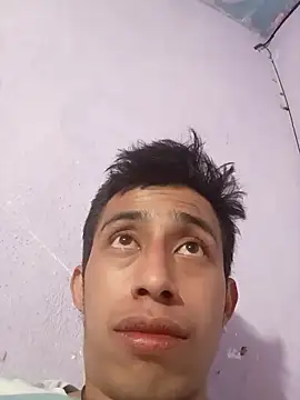 Flaquito pitudo online show from November 10, 2025, 3:05 am