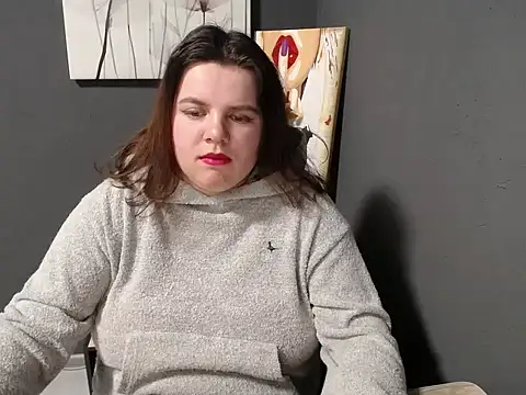 so shy online show from January 14, 2025, 10:27 am