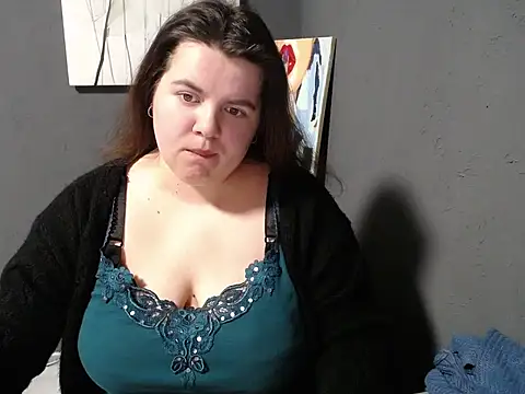so shy online show from January 18, 2025, 10:28 am