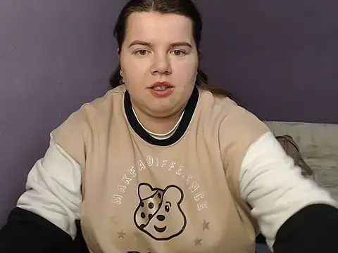 so shy online show from September 30, 2025, 6:40 am