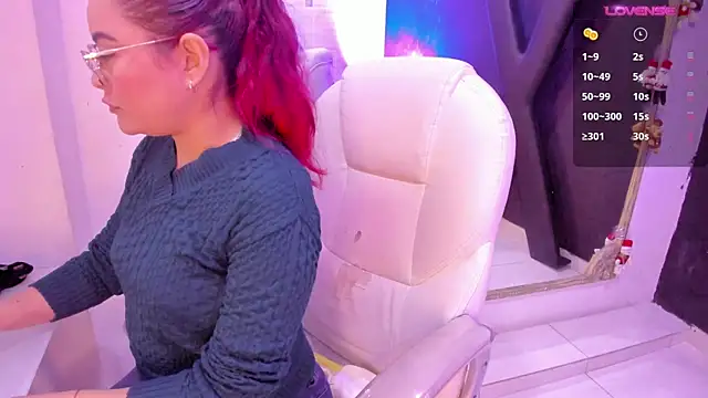 DarlingBDSM  online show from December 26, 2024, 2:16 pm