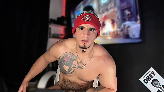 kingbear777 online show from February 13, 2025, 3:14 pm