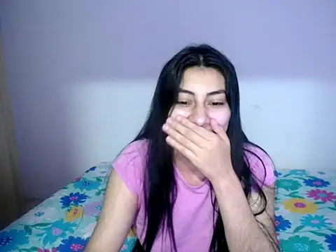  katerin love1 online show from November 7, 2025, 12:43 am