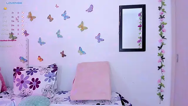  Arianna08  online show from December 10, 2024, 6:11 am