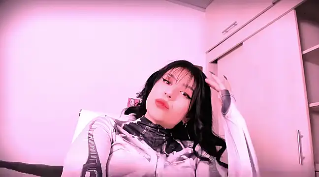 Snapshot of Sam_smitth chatting on January 26, 2025, 11:06 am Sam smitth online show from January 26, 2025, 11:06 am