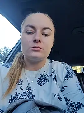 ElenaMaeer online show from September 26, 2025, 10:41 am