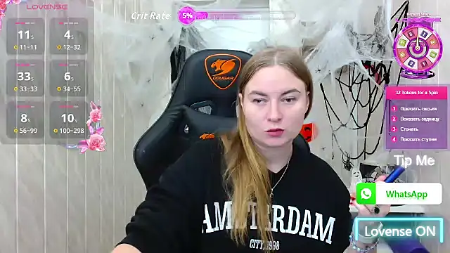 ElenaMaeer online show from October 18, 2025, 8:15 am