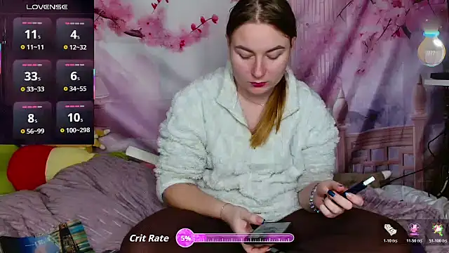 Snapshot of ElenaMaeer chatting on December 15, 2025, 2:54 pm ElenaMaeer online show from December 15, 2025, 2:54 pm