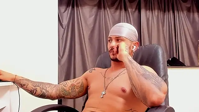 chrismaster12 online show from December 28, 2024, 7:11 am