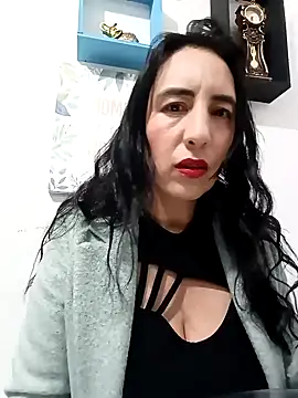 christine-x online show from January 24, 2025, 10:19 pm