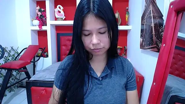 Letty Plugxo online show from September 25, 2025, 12:20 pm