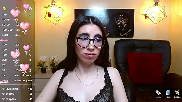 LenaRoses online show from December 4, 2024, 8:07 pm