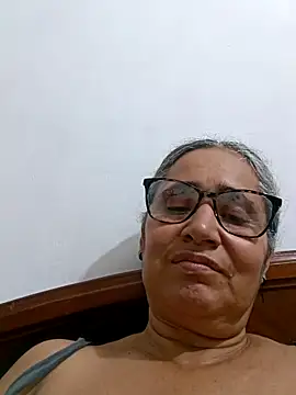  candi online show from February 22, 2026, 1:40 am