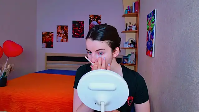 Miss Arwen online show from March 7, 2025, 5:29 am