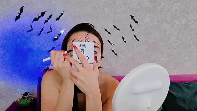 Miss Arwen online show from October 31, 2025, 2:56 am