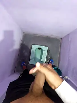 studboy1111 online show from February 17, 2026, 8:26 pm