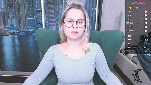 miray kuriyama123 online show from December 19, 2024, 11:39 am