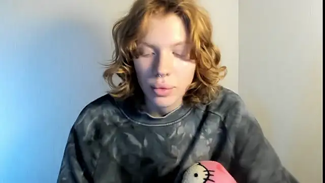 StellaDavis online show from October 16, 2025, 9:10 am