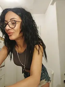 Snapshot of Blackeyeslady chatting on July 6, 2026, 9:50 pm Blackeyeslady online show from July 6, 2026, 9:50 pm