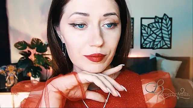 MissBeverlyMills online show from February 16, 2025, 10:10 am