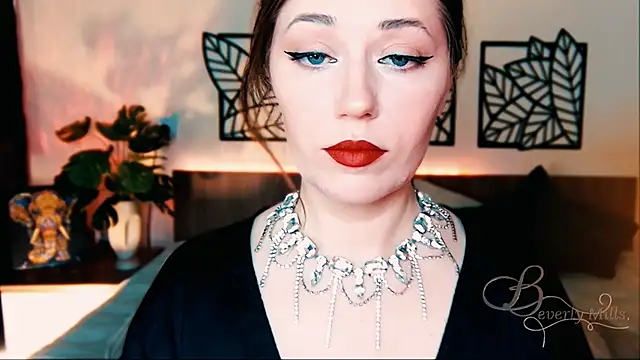 MissBeverlyMills online show from March 1, 2025, 6:03 am