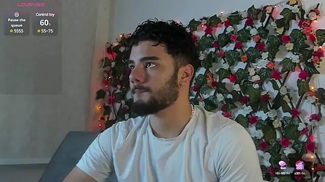 caprywilliams online show from December 17, 2024, 7:07 am