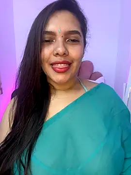 Snapshot of krishaa_ chatting on December 5, 2025, 6:37 pm krishaa online show from December 5, 2025, 6:37 pm