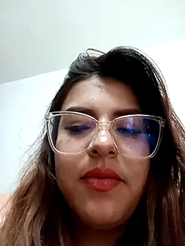  poison sweet online show from September 22, 2025, 5:26 pm