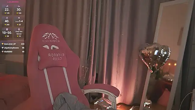 Lala Land  online show from February 15, 2025, 6:44 pm